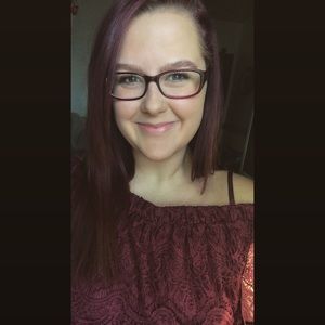 Meet your Posher, Madi